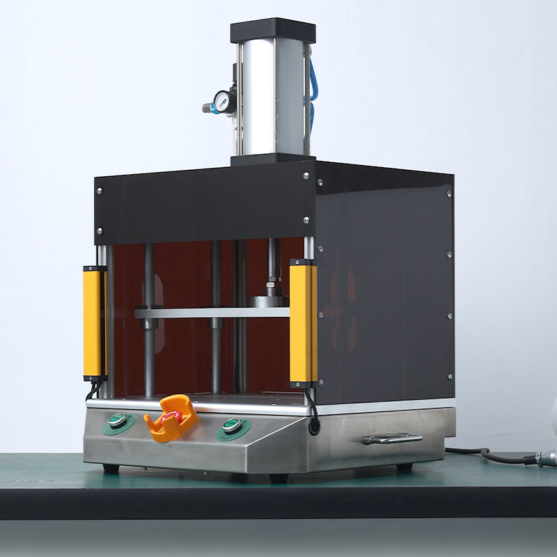 ParisAir tightness test fixture